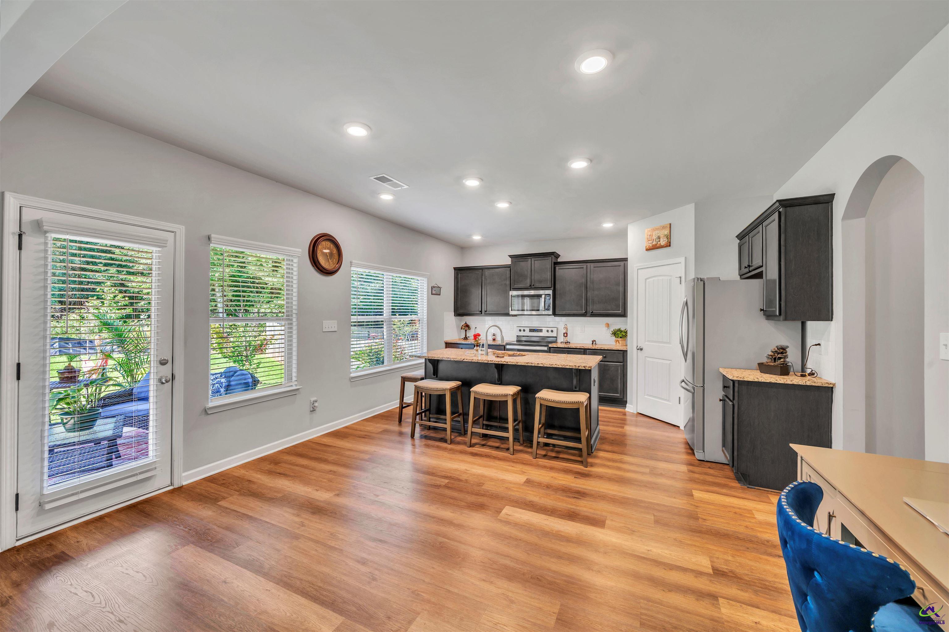 215 Tyndall Way Perry, GA 31069 - Photo 10 of 47