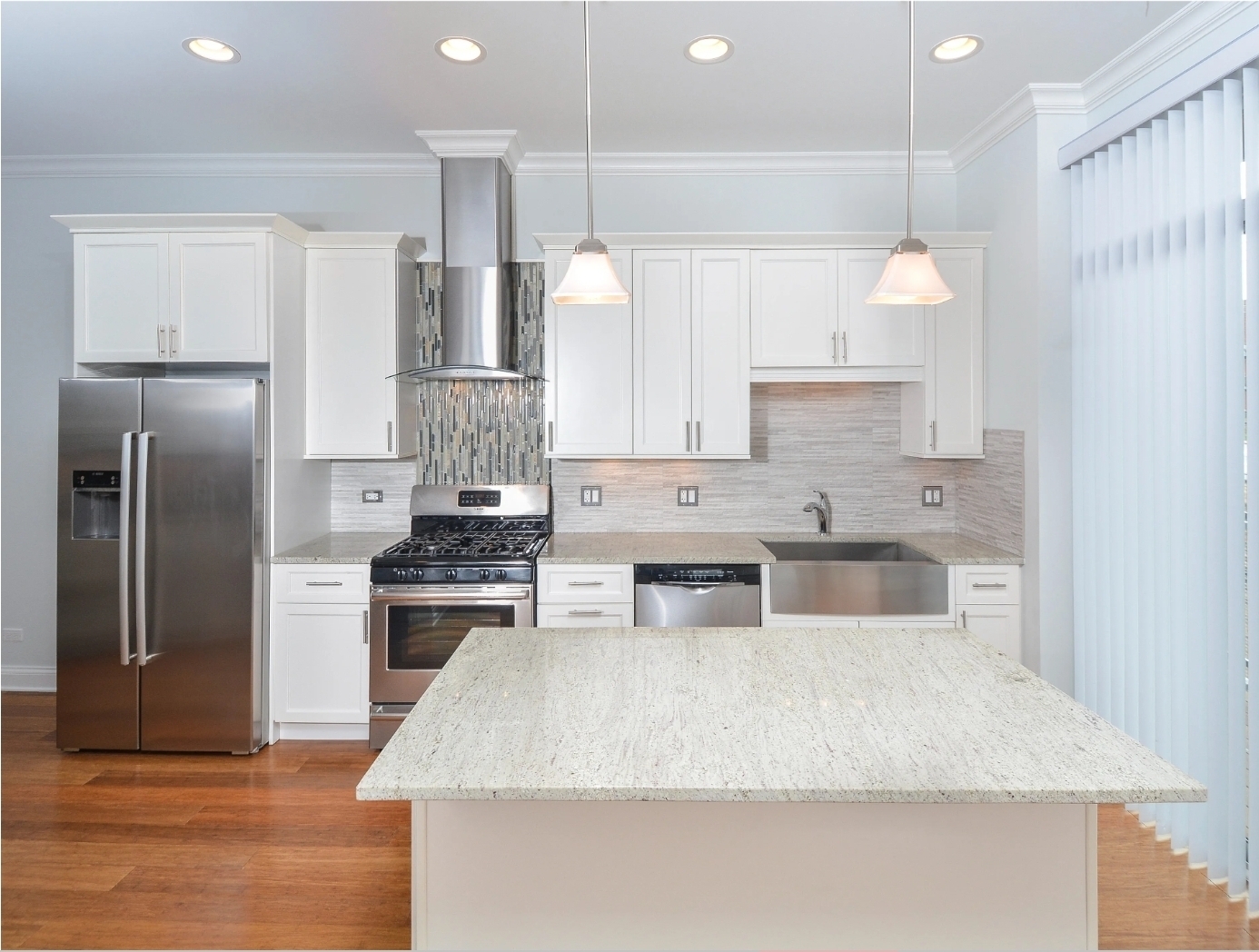 22 North Aberdeen Street, Unit 301 Chicago, IL 60607 - Photo 6 of 10