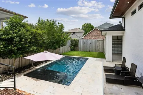 $1,325,000 | 6929 Vicksburg Street, New Orleans, LA 70124