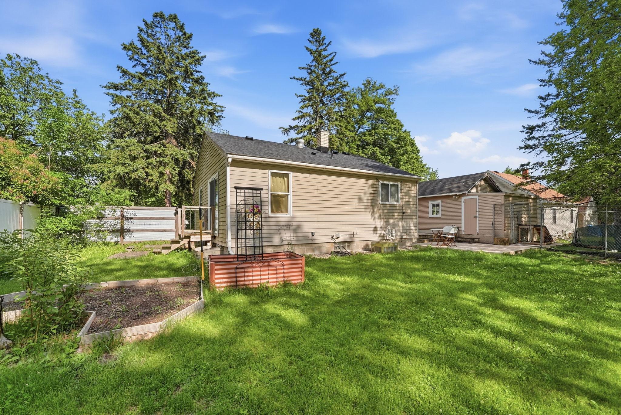 2020 7th Street Southwest Willmar, MN 56201 - Photo 6 of 13