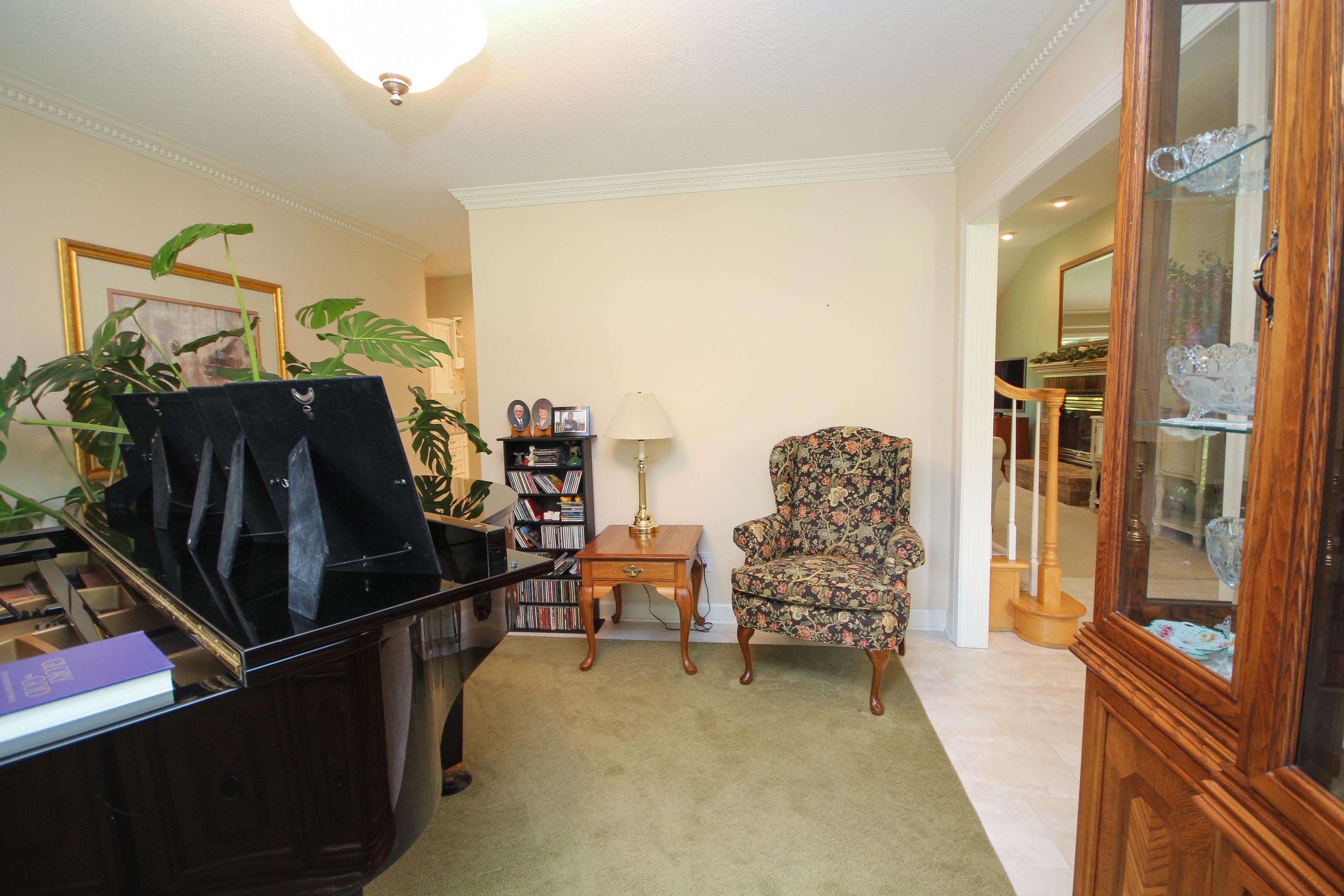 4272 South Meridian Road Mount Pleasant, MI 48858 - Photo 24 of 62 1900921-23.JPG