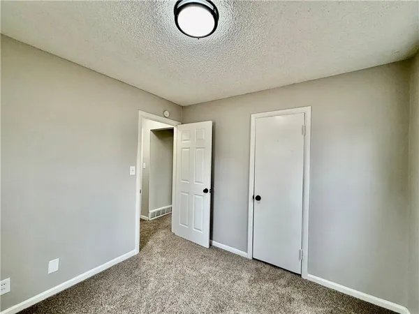 $189,000 | 223 Bannister Road, Kansas City, MO 64114