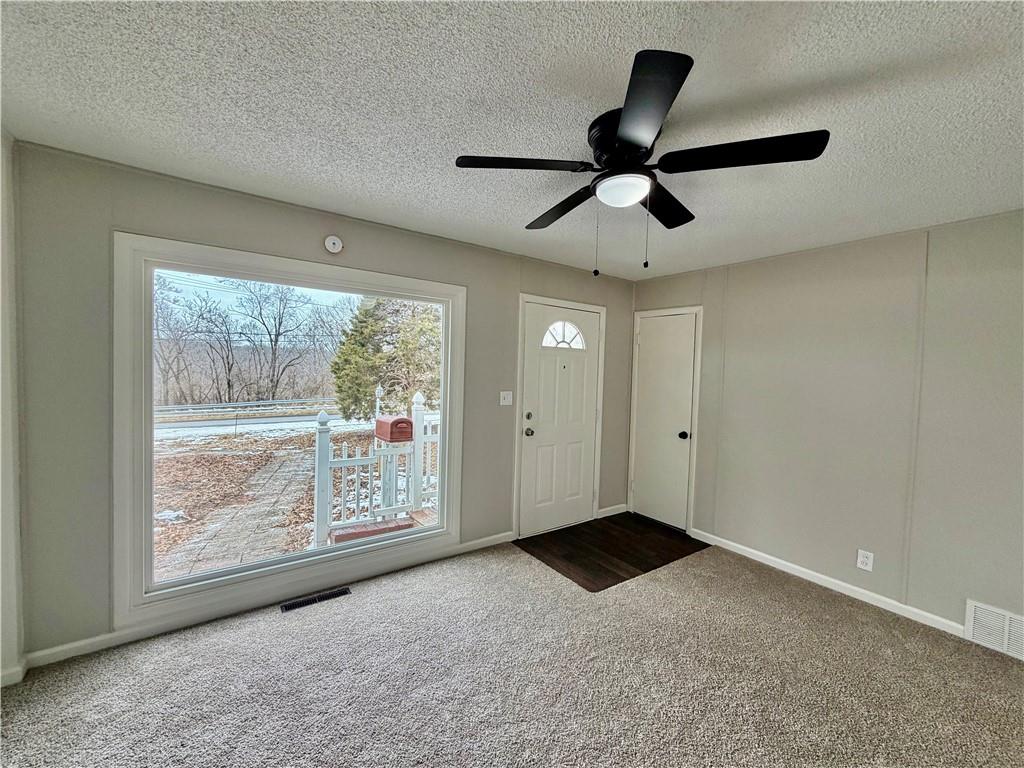 223 Bannister Road Kansas City, MO 64114 - Photo 3 of 17