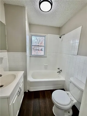 $195,000 | 223 Bannister Road, Kansas City, MO 64114