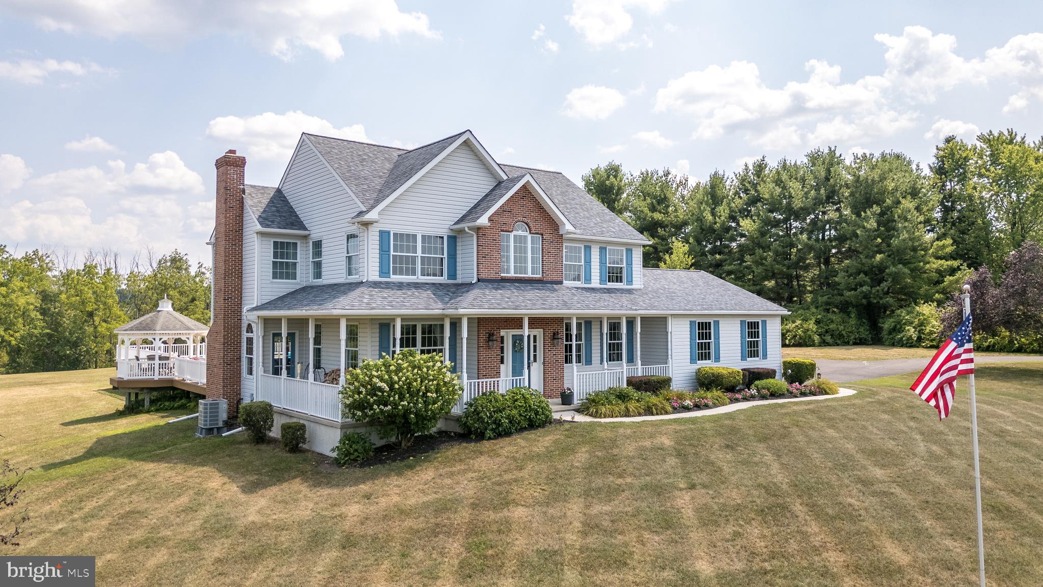 174 Traugers Crossing Road Kintnersville, PA 18930 - Photo 3 of 46 Gallery Image 3