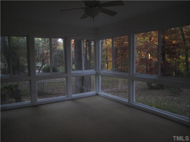 8912 Hunting Trail Raleigh, NC 27613 - Photo 6 of 18 Sun room
