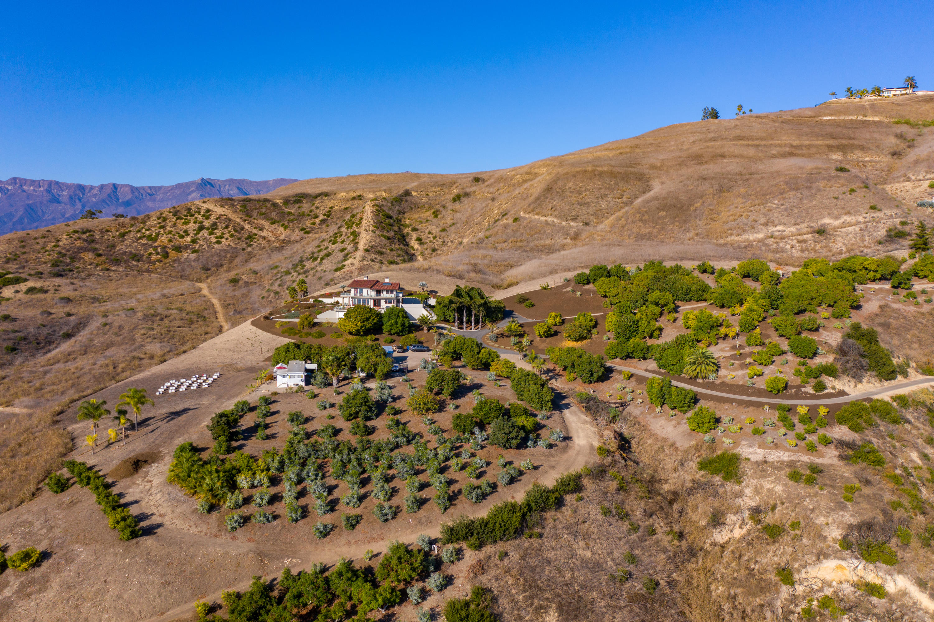 8517 Ocean View Road Ventura, CA 93001 - Photo 5 of 37