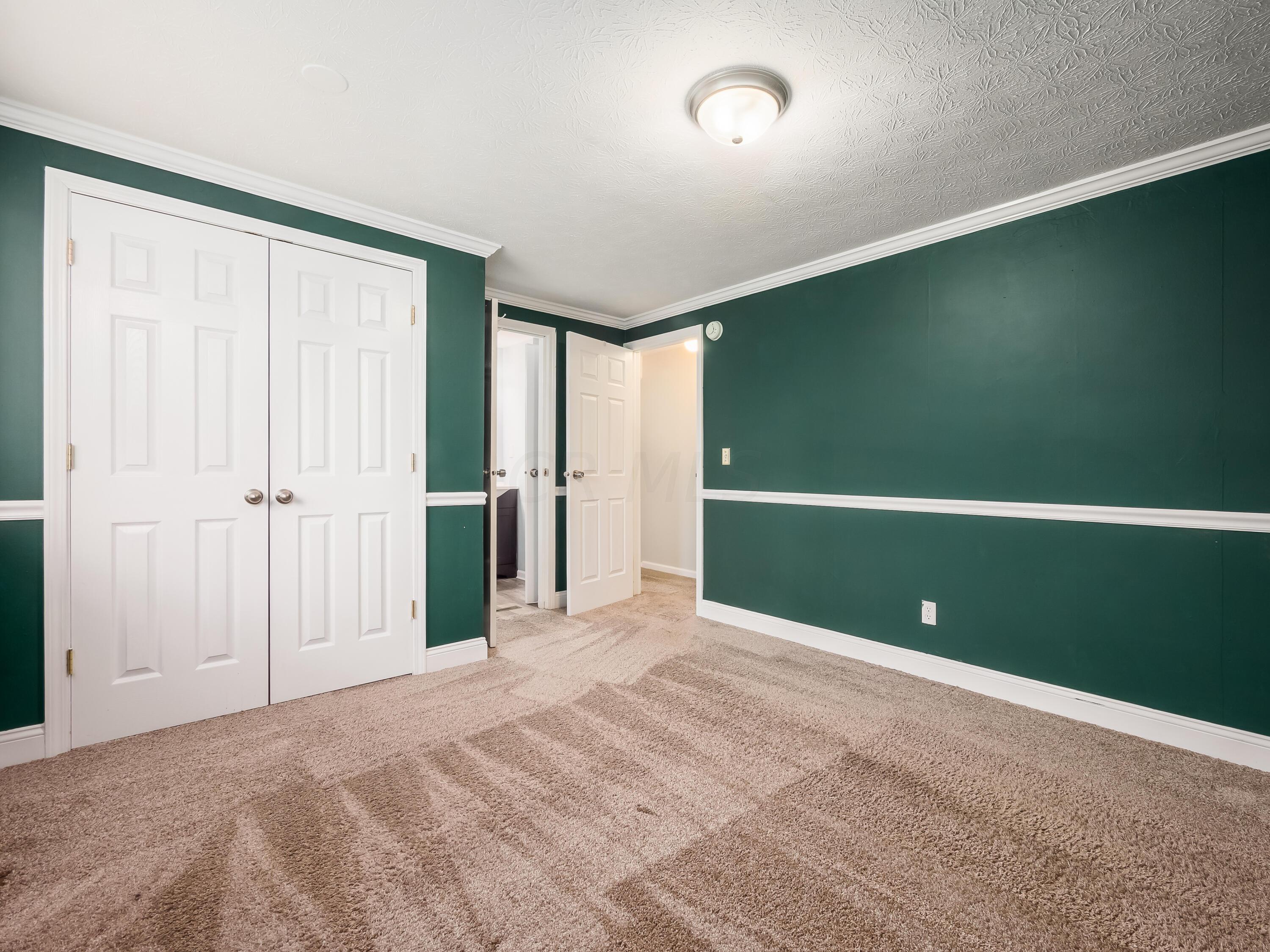 1801 Brookfield Road Columbus, OH 43229 - Photo 18 of 47 N_1801_brookfield_035