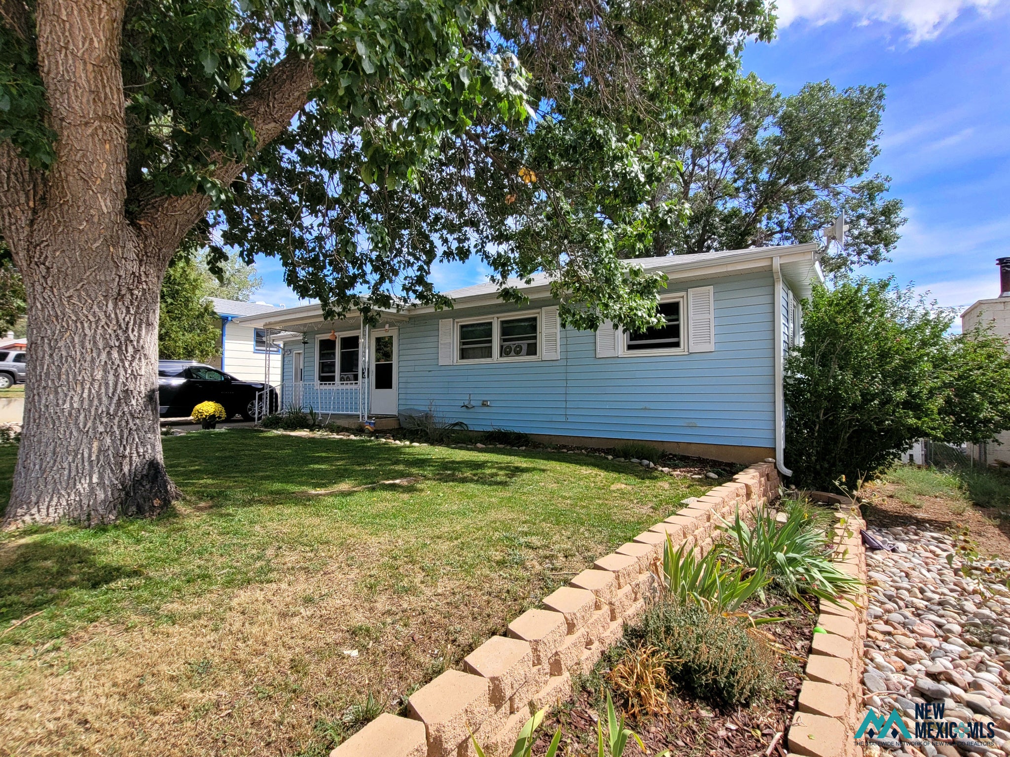 1035 Lincoln Avenue Raton, NM 87740 - Photo 3 of 24 Gallery Image 3