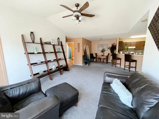 $155,000 | 19 Ashlar Hill Court, Unit 19, Baltimore, MD 21234