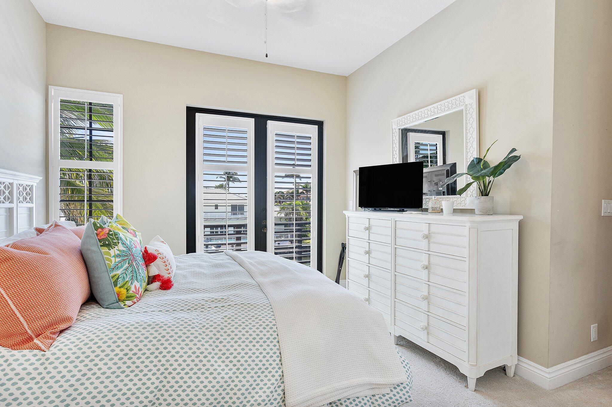 22 Eleuthera Drive Ocean Ridge, FL 33435 - Photo 40 of 92 2nd Bedroom