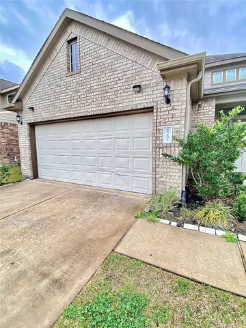 $2,500 | 17151 Cory Cornel Lane, Richmond, TX 77407