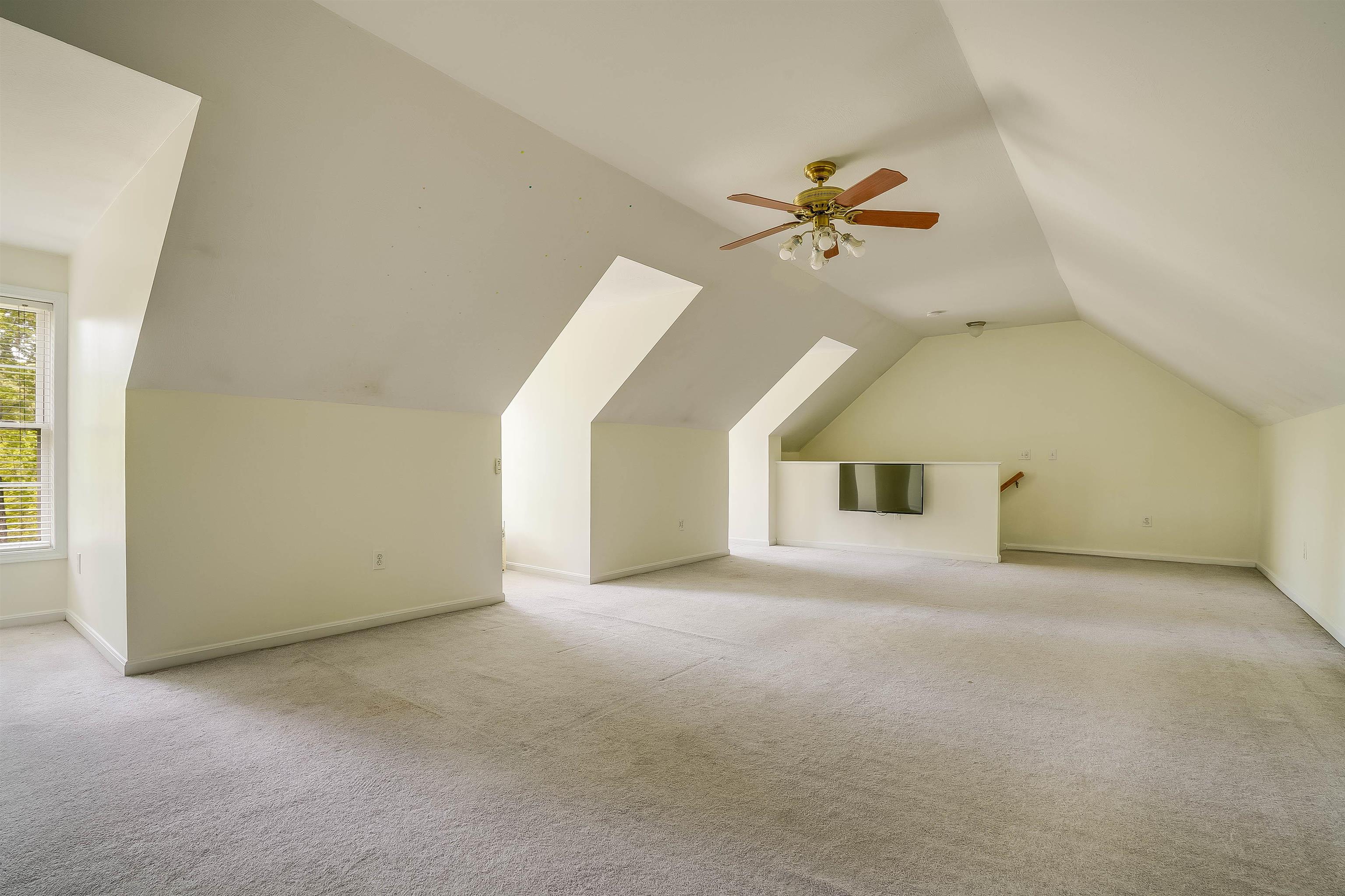 73 Woodward Road Merrimack, NH 03054 - Photo 20 of 40