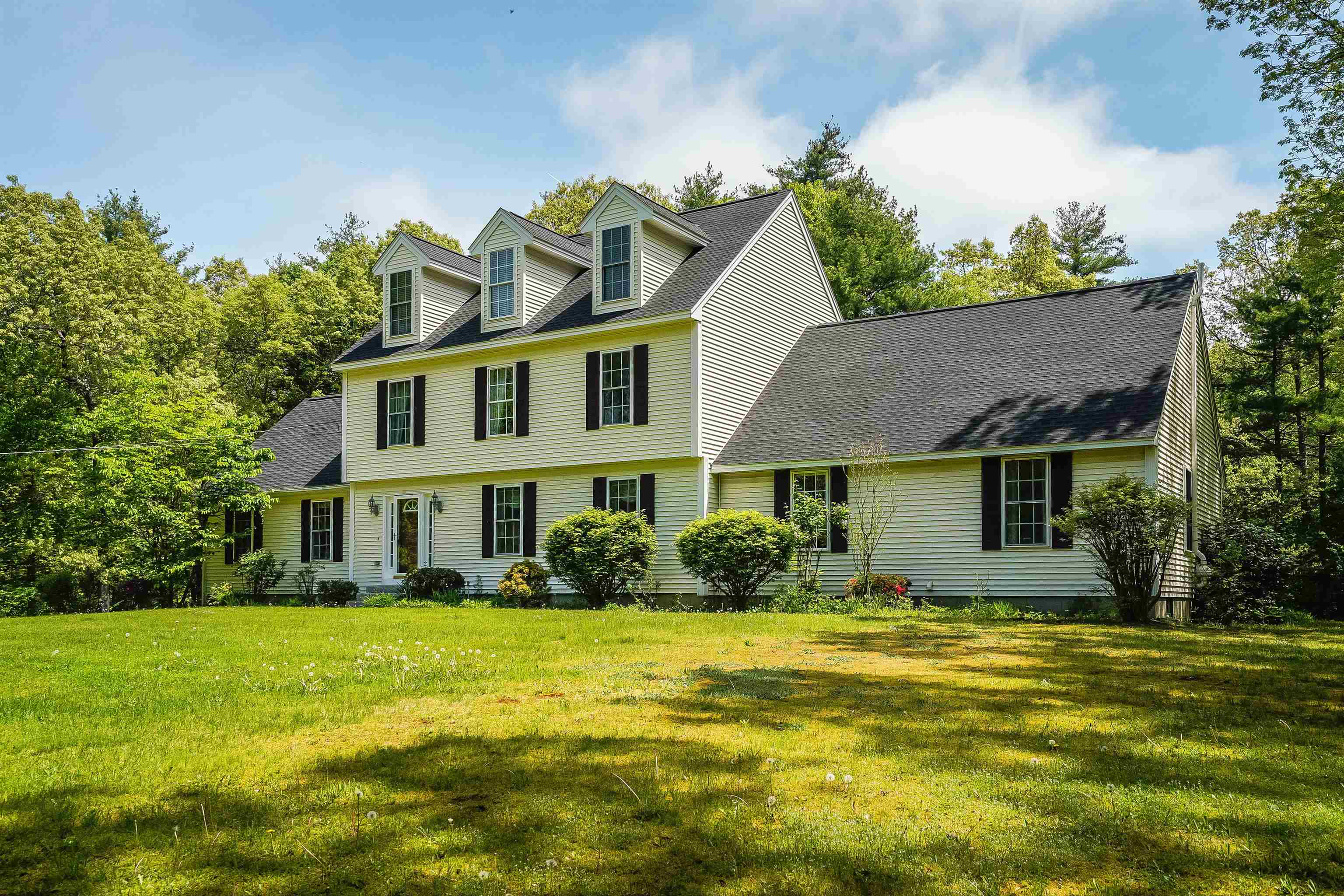 73 Woodward Road Merrimack, NH 03054 - Photo 35 of 40