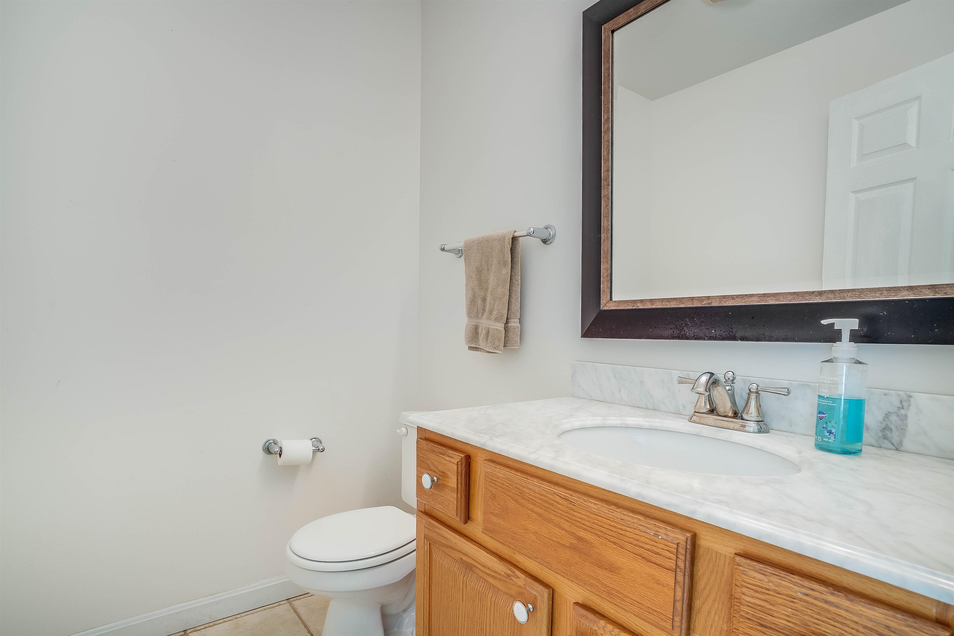 73 Woodward Road Merrimack, NH 03054 - Photo 9 of 40