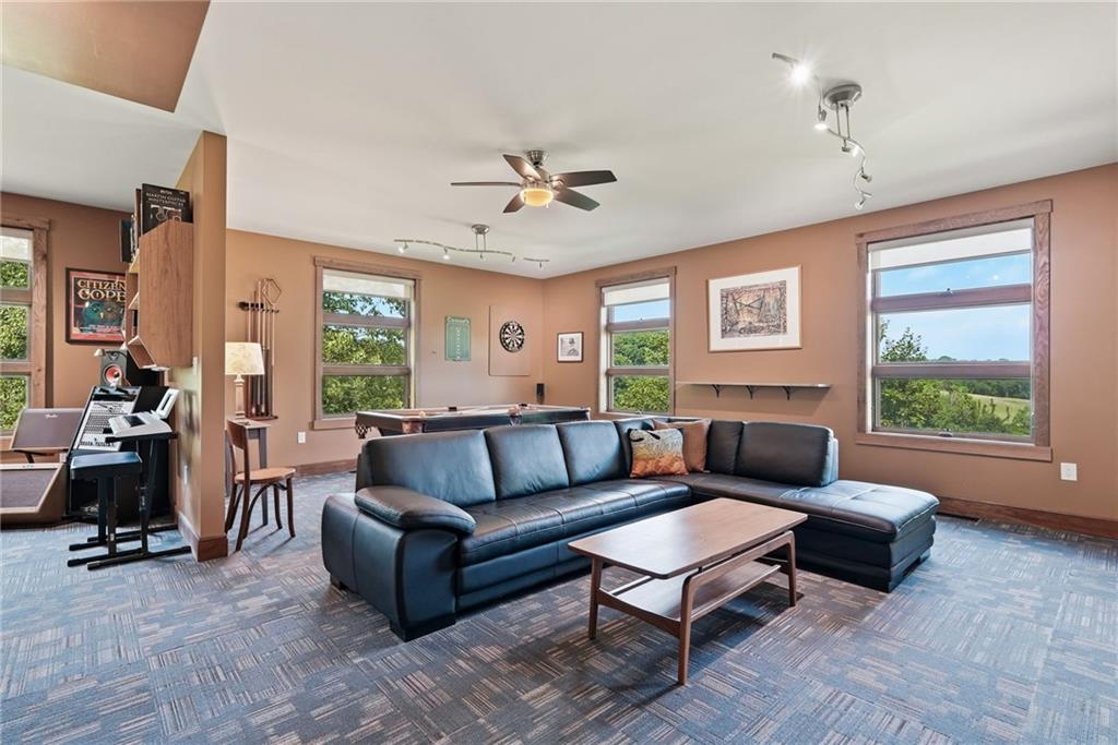 174 Barberry Road Sewickley, PA 15143 - Photo 16 of 48