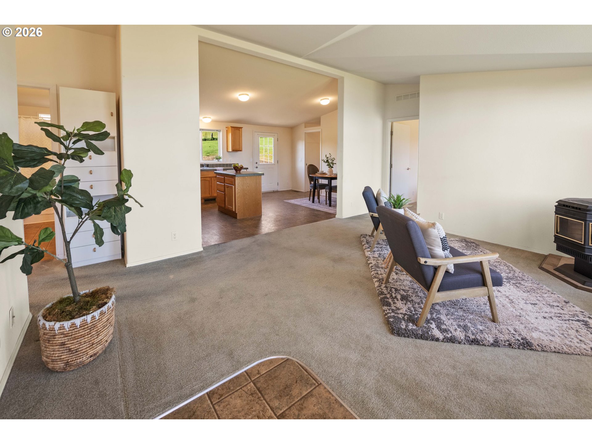 93228 Knappa Platt Road Astoria, OR 97103 - Photo 3 of 46 Living Room