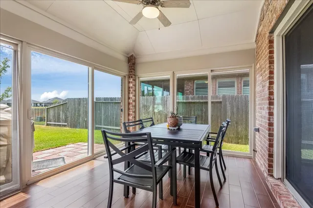 $349,999 | 3914 Kellys Falls Lane, Katy, TX 77494