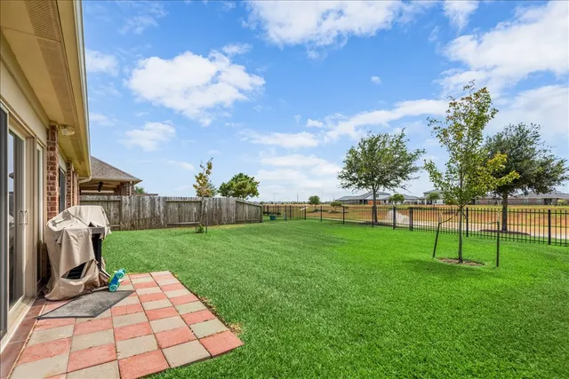 $349,999 | 3914 Kellys Falls Lane, Katy, TX 77494
