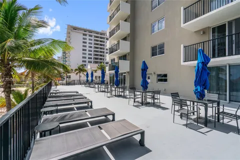 $665,000 | 9273 Collins Avenue, Unit 408, Surfside, FL 33154