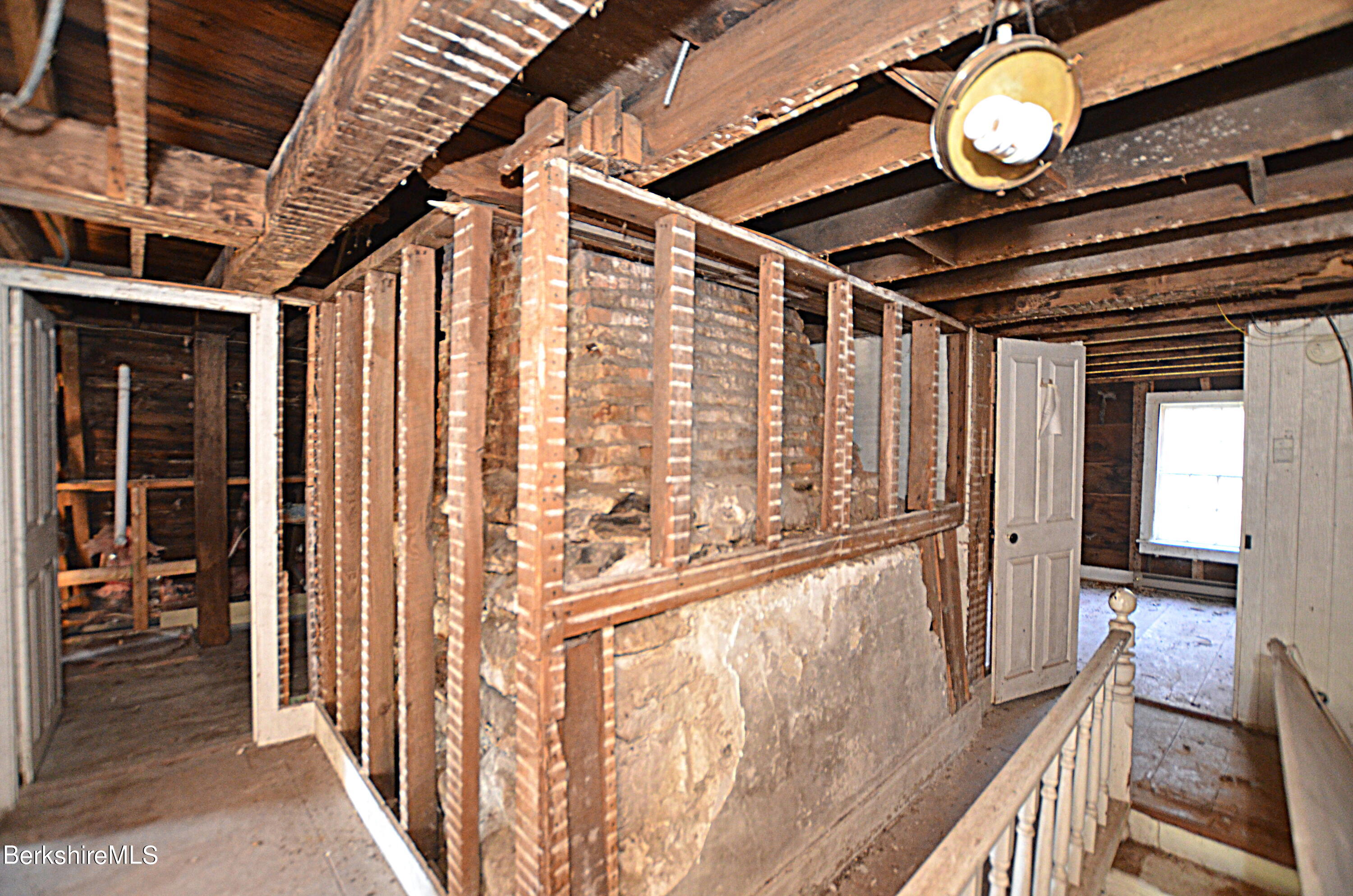 178 New Hartford Road Sandisfield, MA 01255 - Photo 20 of 62 JKB_9028
