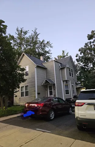 $269,000 | 404 North Center Street, Joliet, IL 60435