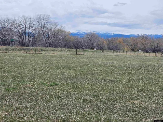 $525,000 | 16 E Highway, Buffalo, WY 82834