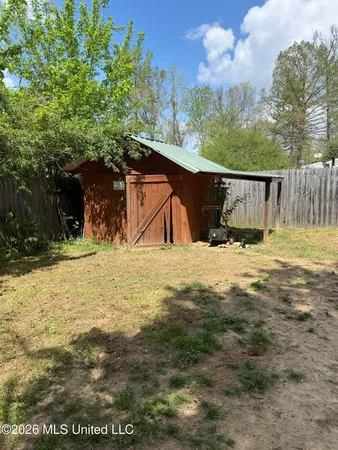 $129,000 | 970 White Circle, Grenada, MS 38901