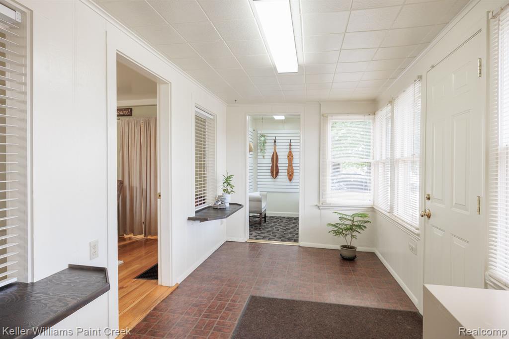 420 East Street Rochester, MI 48307 - Photo 4 of 35