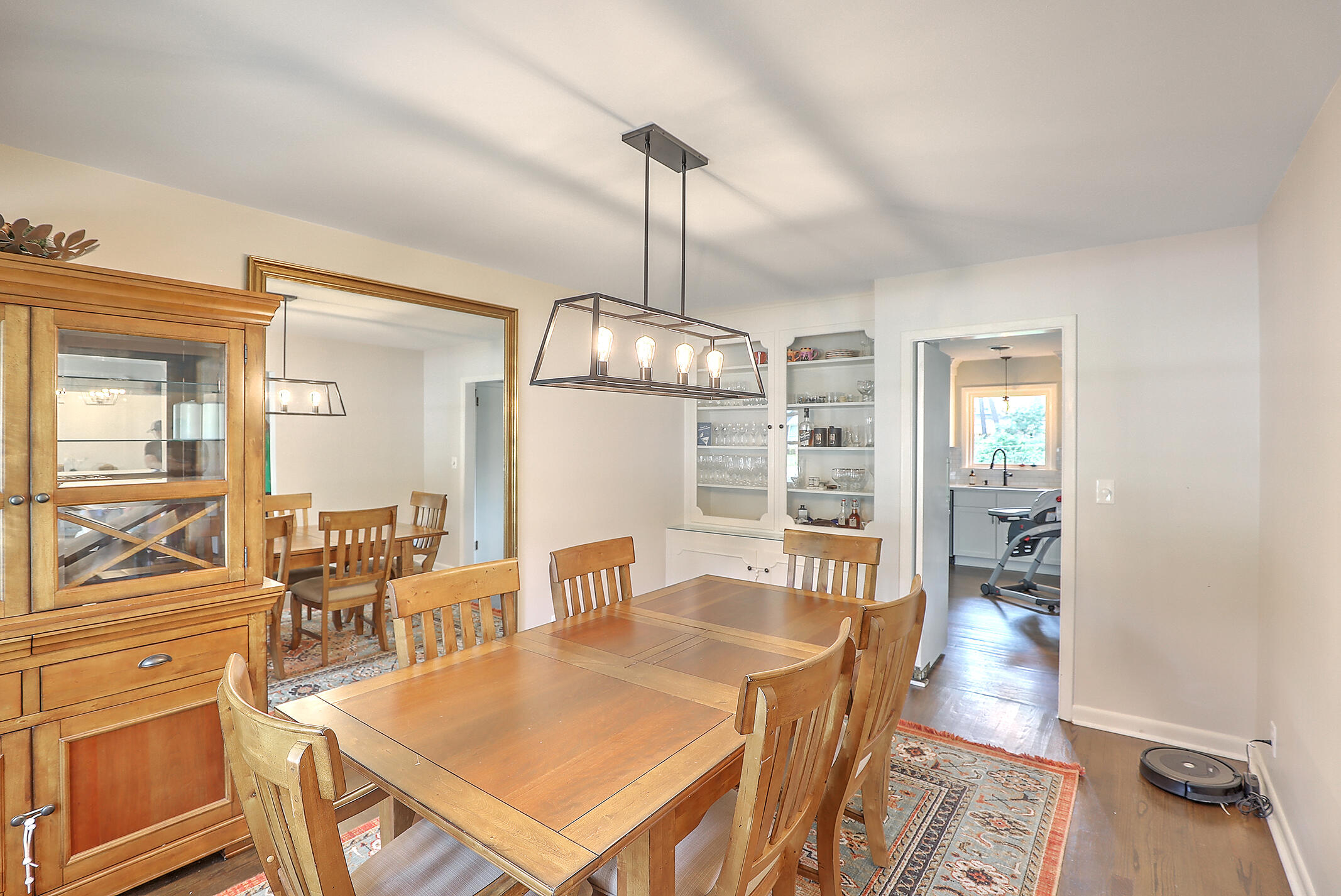 1259 Merton Road Charleston, SC 29407 - Photo 13 of 37 beautiful builtins and gas fireplace