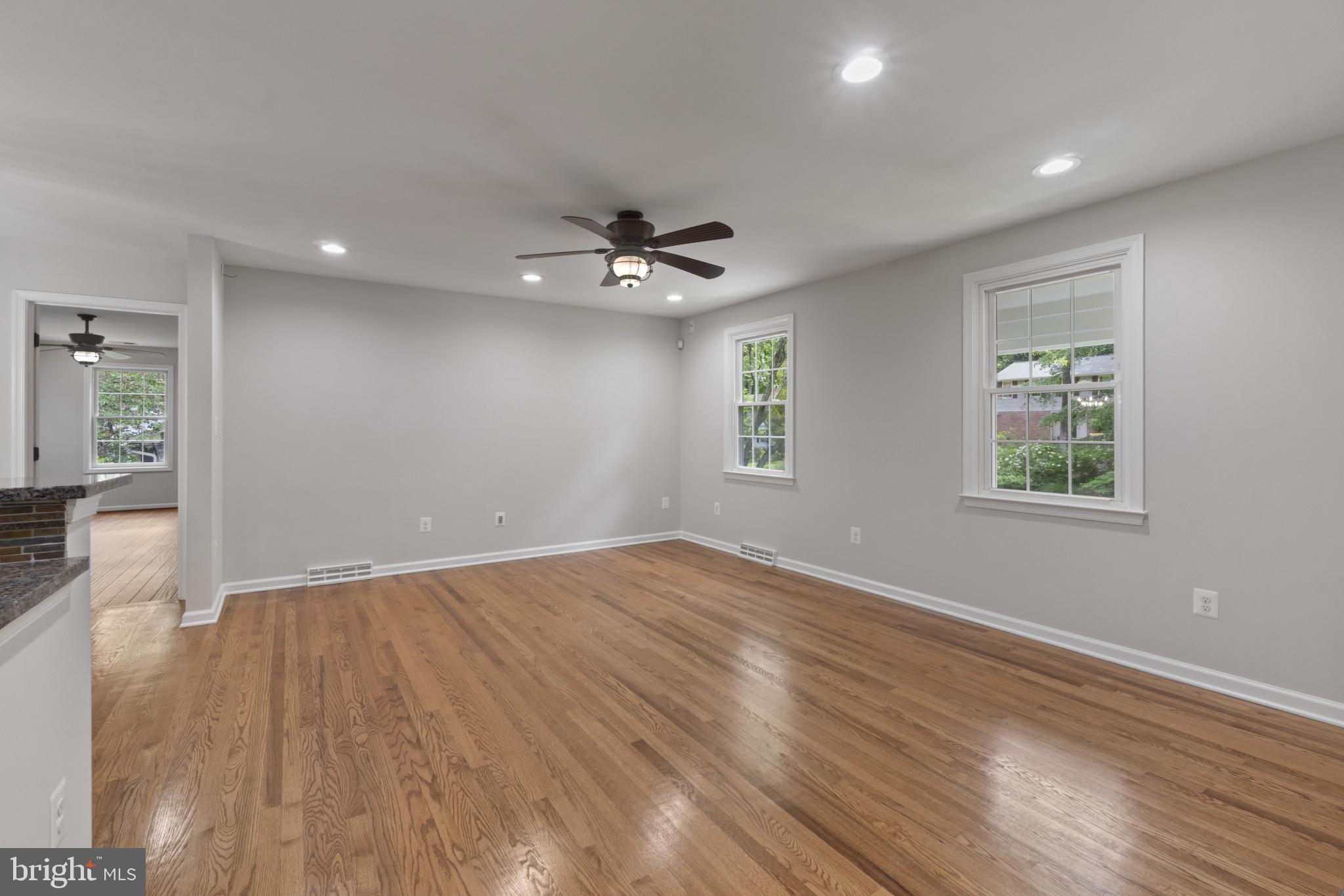 900 Randell Road Severna Park, MD 21146 - Photo 3 of 39 Main level