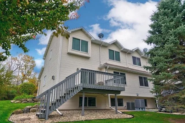 $330,000 | 436 Goldenrod Circle, Verona, WI 53593