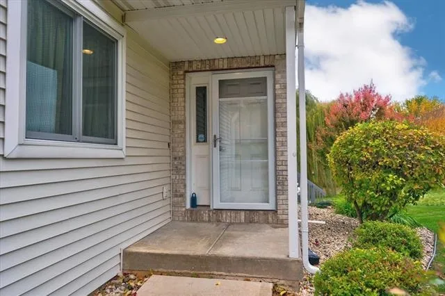 $330,000 | 436 Goldenrod Circle, Verona, WI 53593