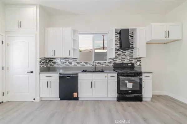 $2,500 | 10656 Nassau Avenue, Sunland, CA 91040