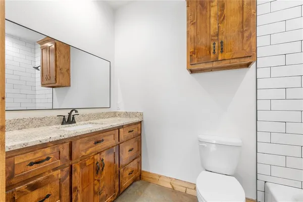 $2,000 | 512 5th Street, Blanket, TX 76432