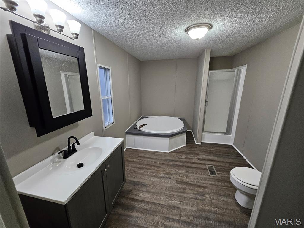 12 Pleasant Road Eldon, MO 65026 - Photo 9 of 12