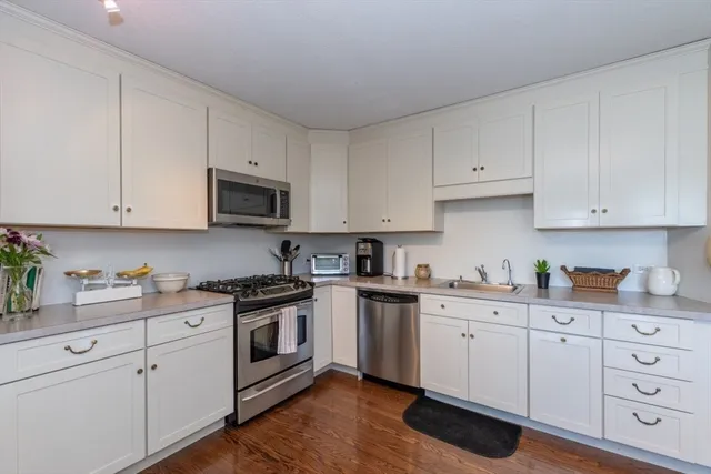 $759,000 | 280 Boylston Street, Unit 710, Newton, MA 02467