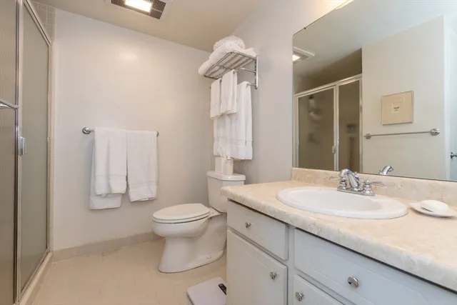 $759,000 | 280 Boylston Street, Unit 710, Newton, MA 02467