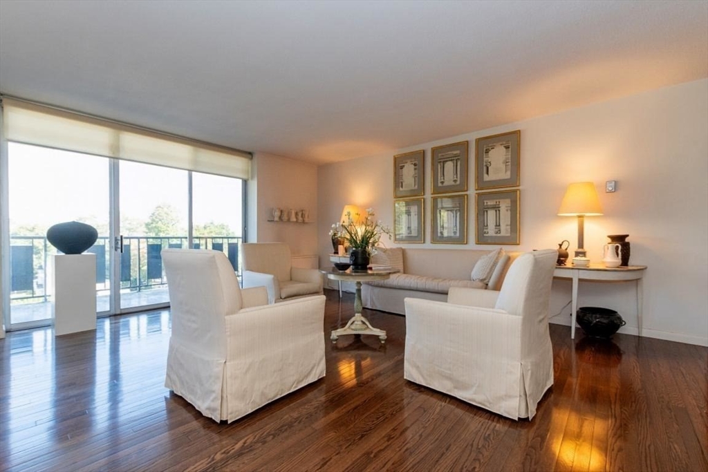 280 Boylston Street, Unit 710 Newton, MA 02467 - Photo 7 of 32