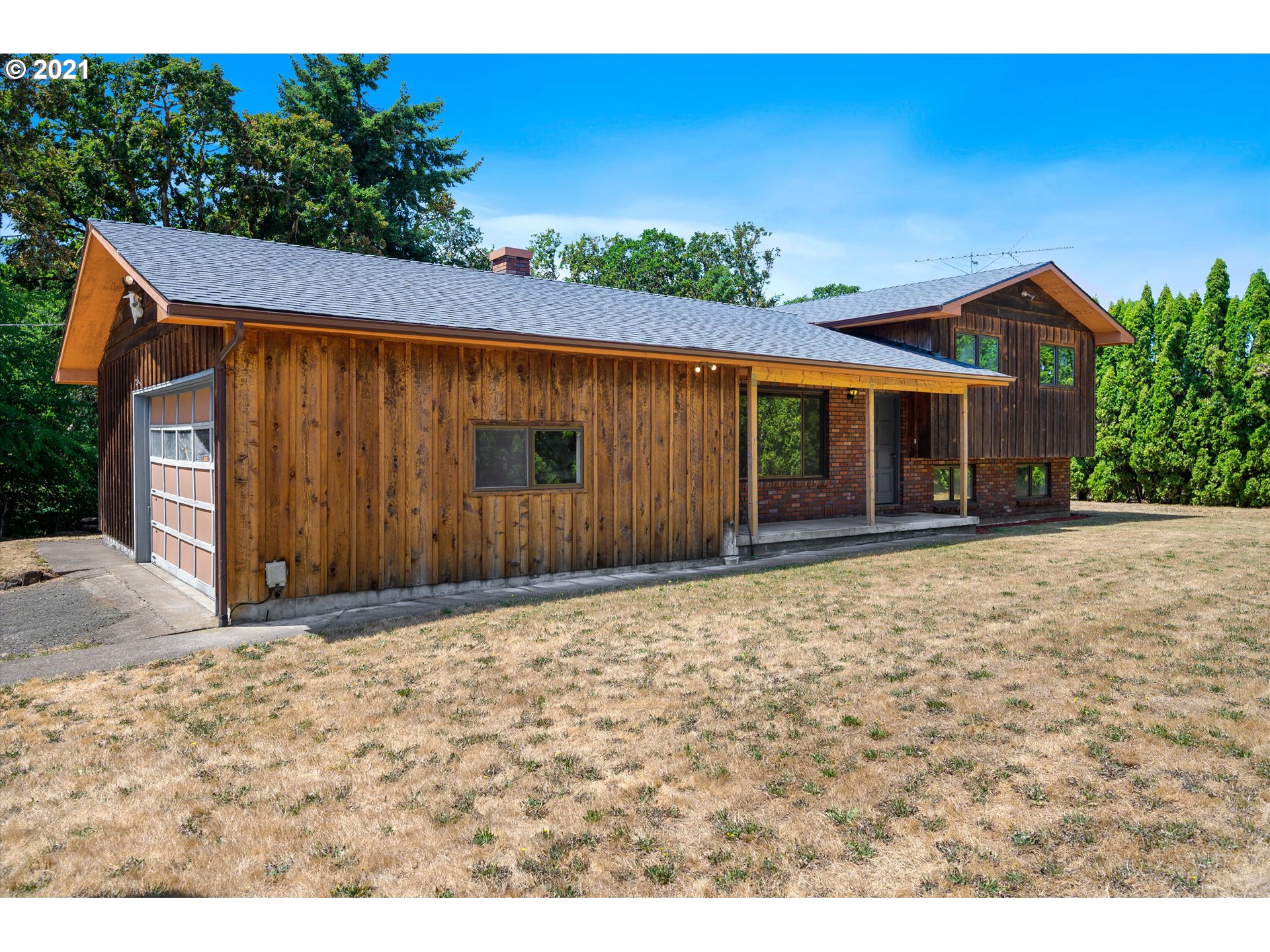 2795 Perrydale Road Dallas, OR 97338 - Photo 1 of 29