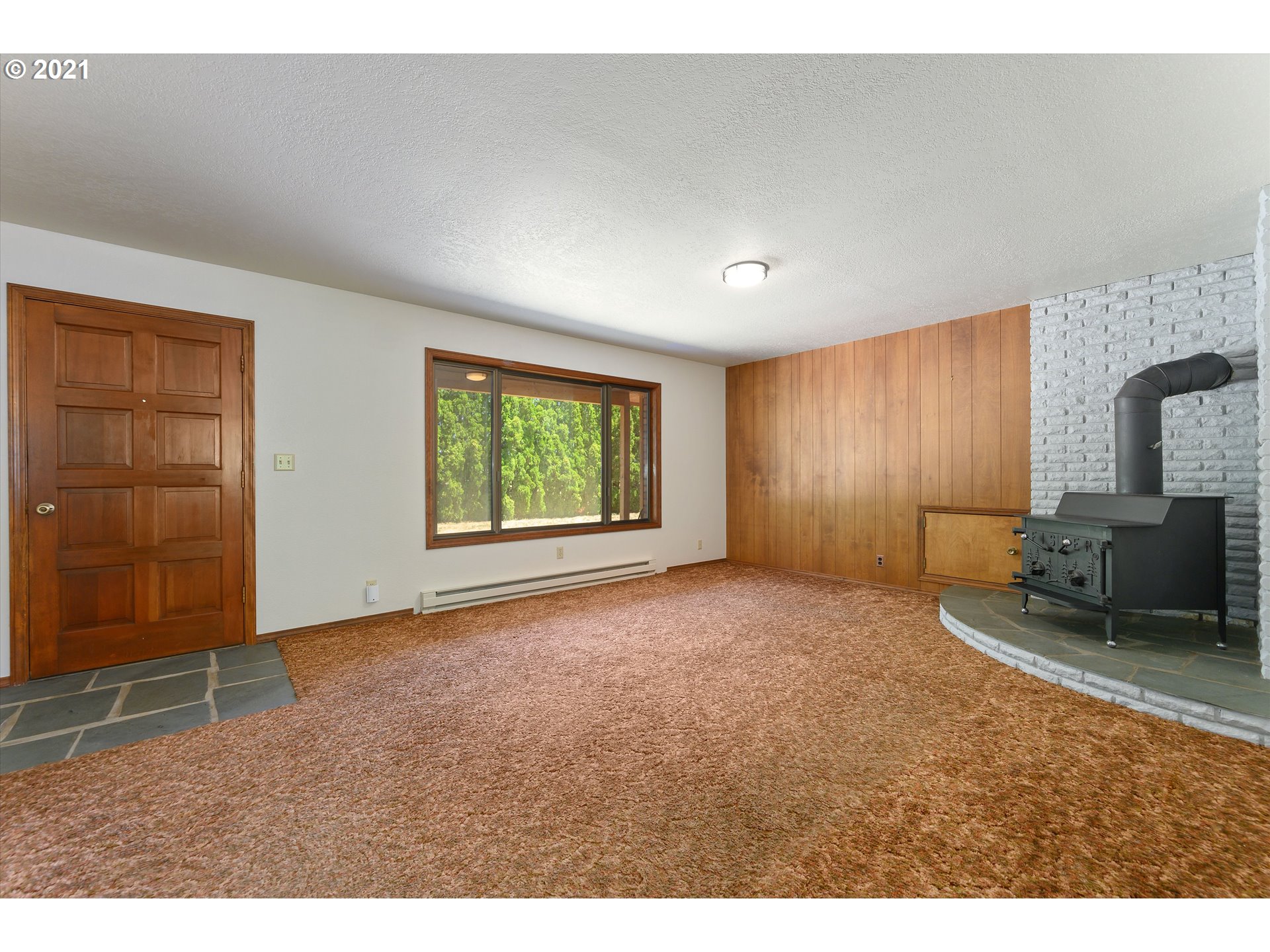 2795 Perrydale Road Dallas, OR 97338 - Photo 5 of 29