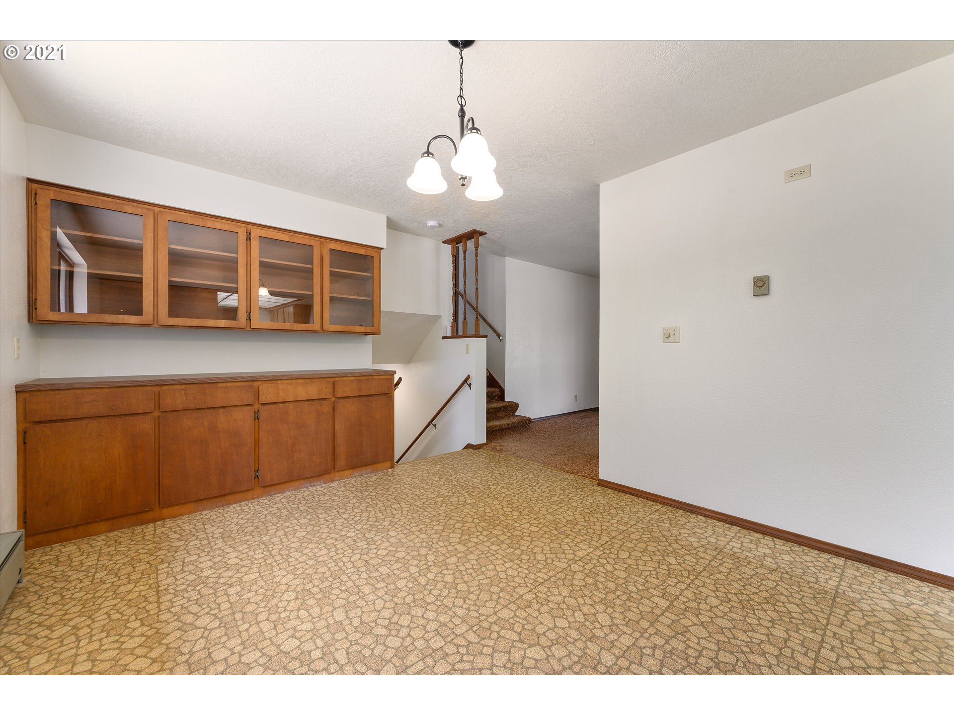 2795 Perrydale Road Dallas, OR 97338 - Photo 10 of 29