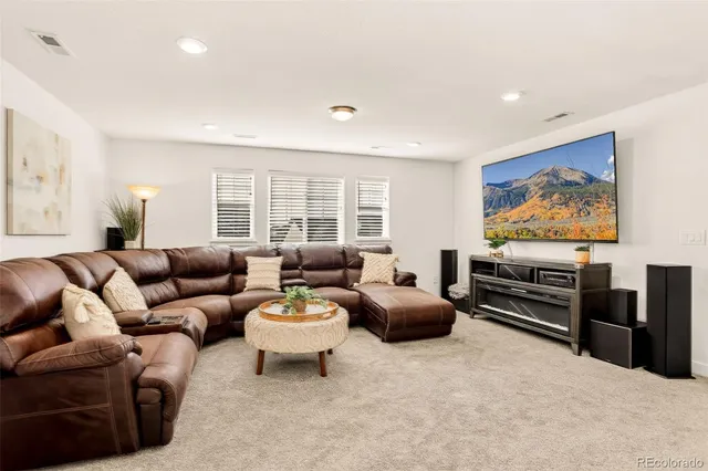 $975,000 | 23099 East Narrowleaf Drive, Aurora, CO 80016