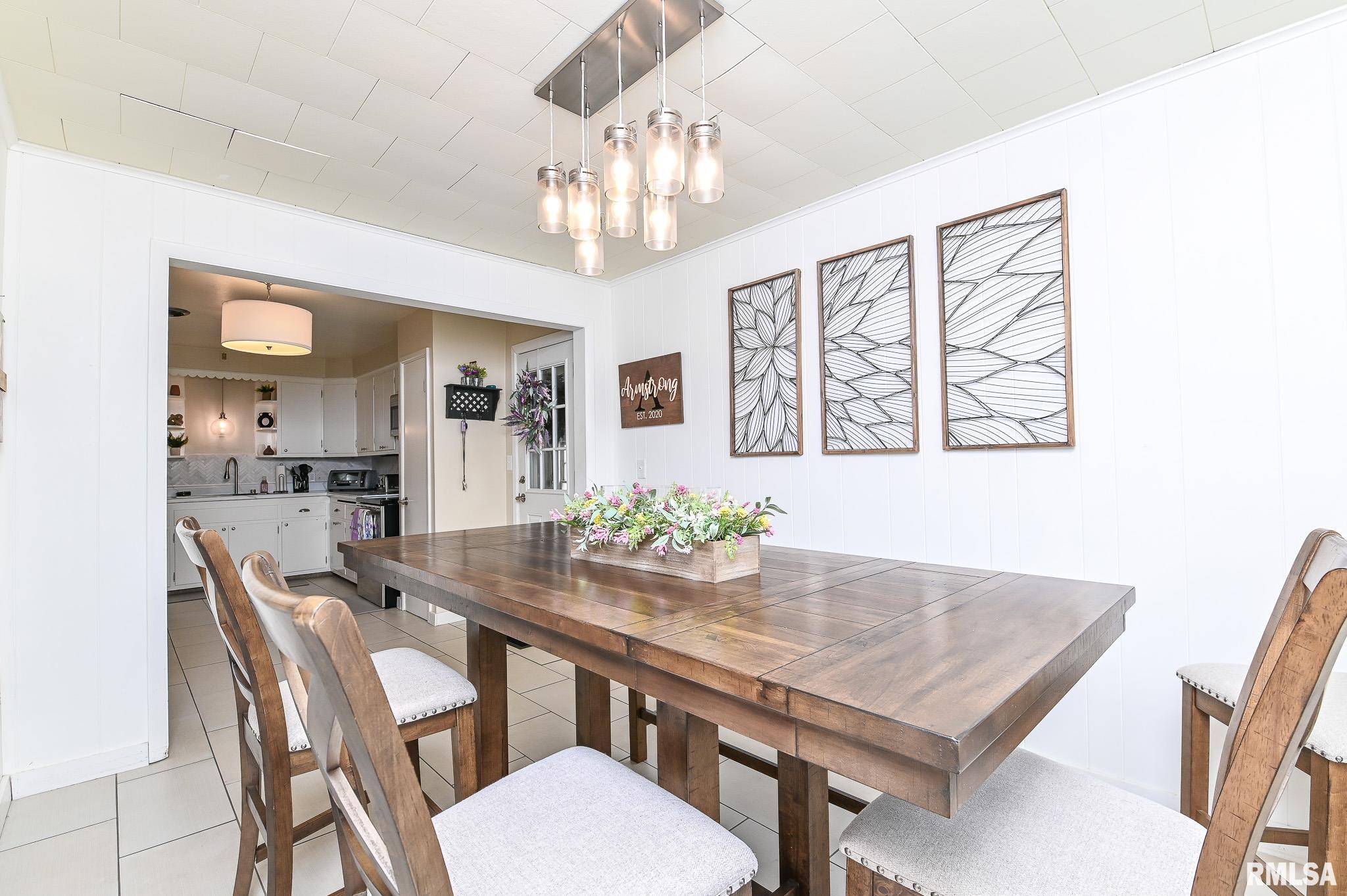 606 West Ridgemont Road Peoria, IL 61614 - Photo 38 of 60 Gallery Image 38