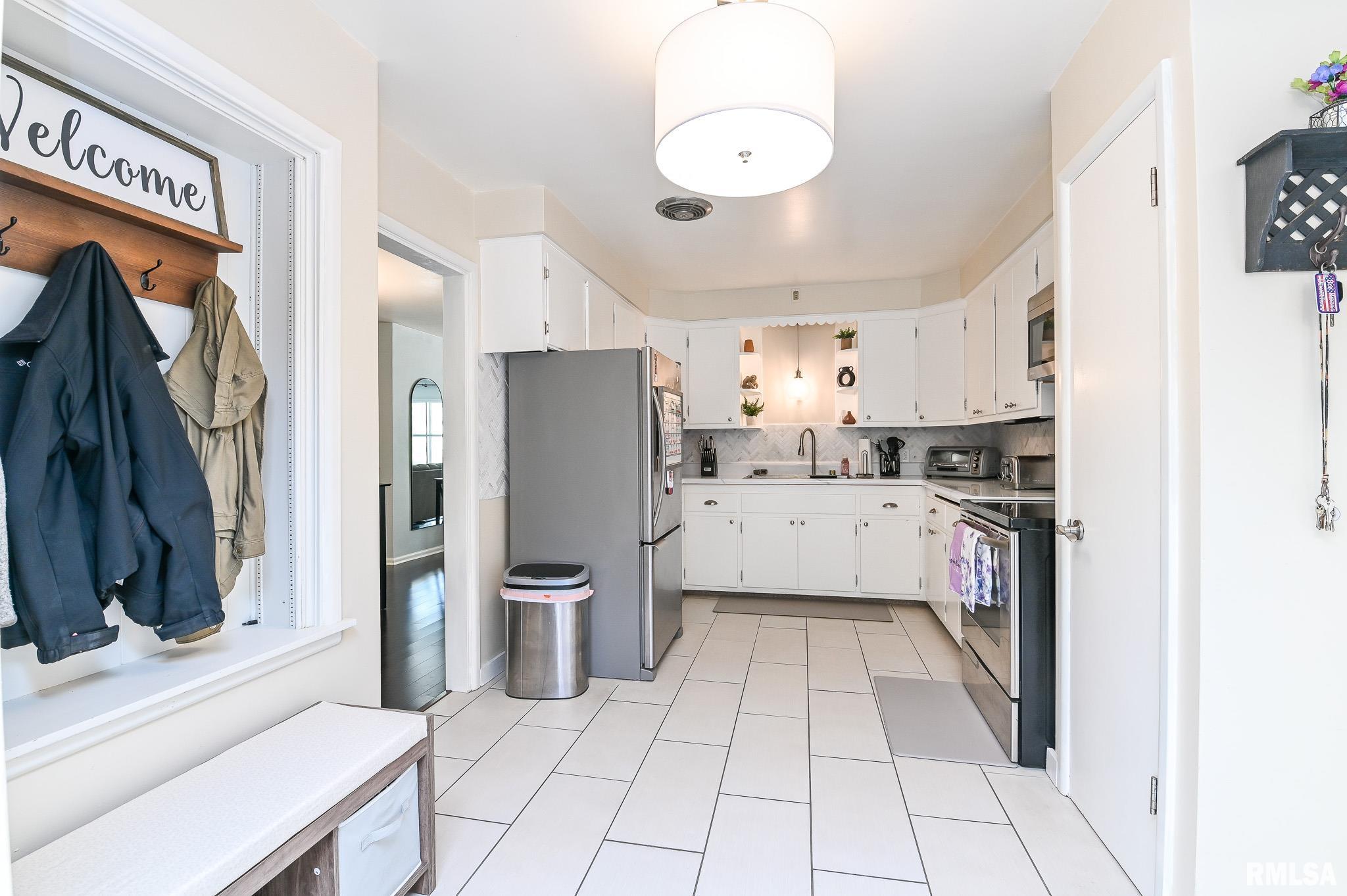 606 West Ridgemont Road Peoria, IL 61614 - Photo 39 of 60 Gallery Image 39
