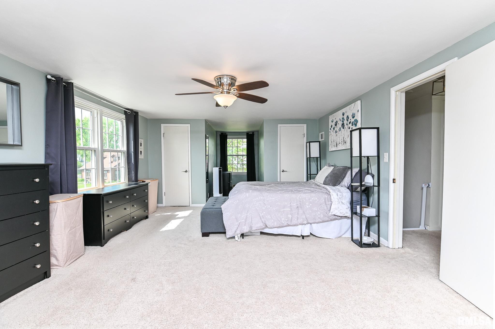 606 West Ridgemont Road Peoria, IL 61614 - Photo 7 of 60 Gallery Image 7