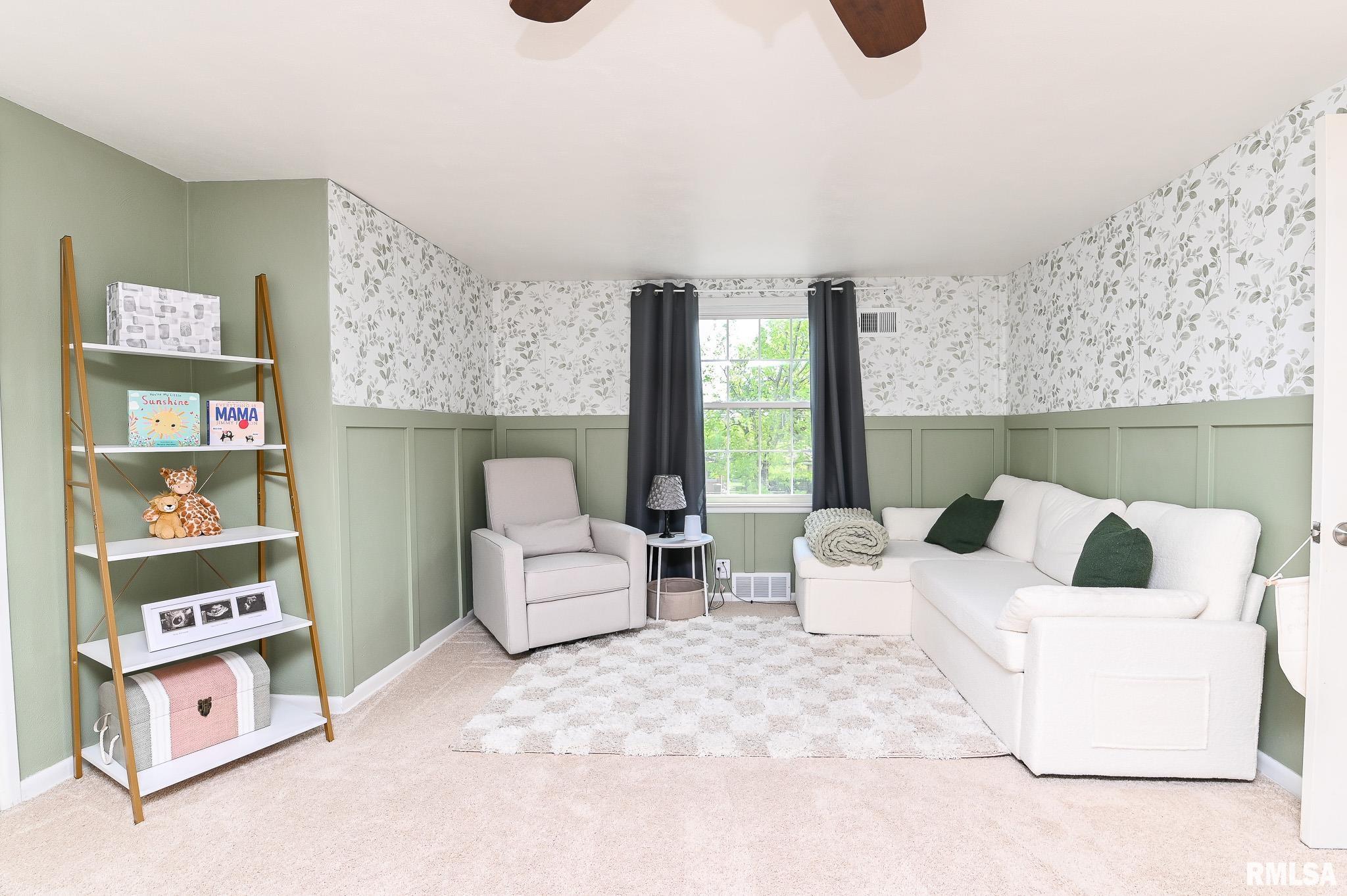 606 West Ridgemont Road Peoria, IL 61614 - Photo 10 of 60 Gallery Image 10