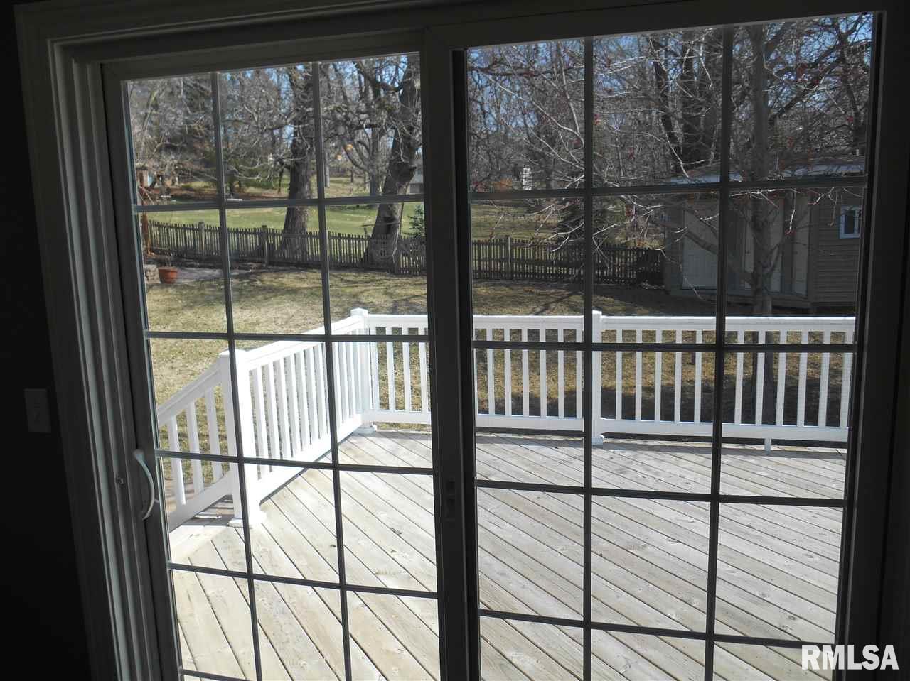 3463 Moencks Road Bettendorf, IA 52722 - Photo 12 of 16 Gallery Image 12