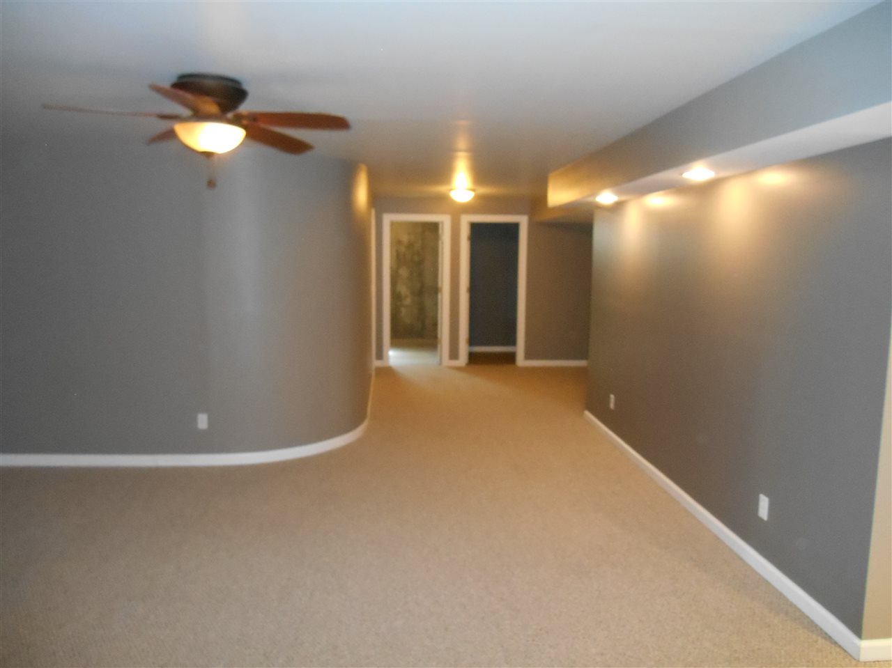 3463 Moencks Road Bettendorf, IA 52722 - Photo 6 of 16 Gallery Image 6