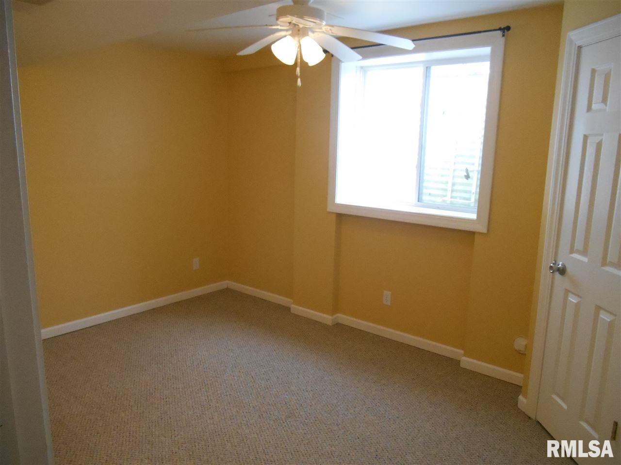 3463 Moencks Road Bettendorf, IA 52722 - Photo 8 of 16 Gallery Image 8